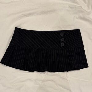 Charlotte Russe Black Pinstripe Mini Skirt Large vintage